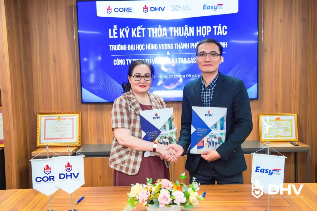 Lễ ký kết hợp tác với Easy edu